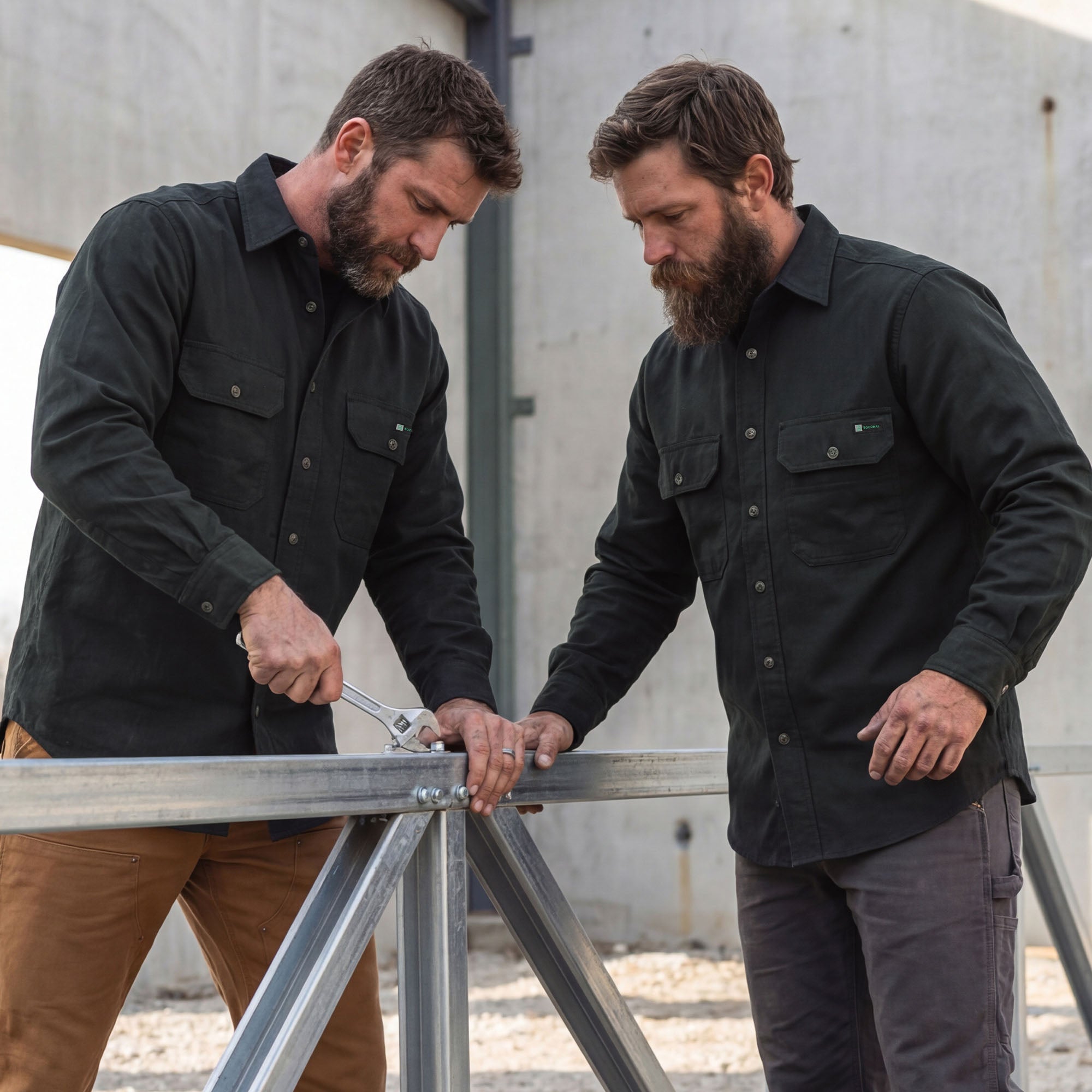 Men's Lightweight 100% Cotton Chambray Button Down Work Shirts -SH041J